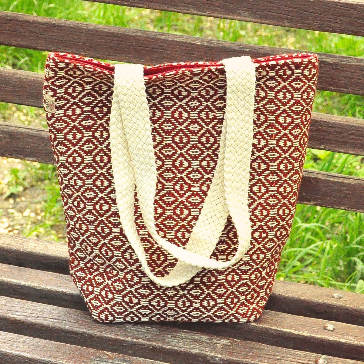 Burgundy and White Wool Tote Bag Hand-Woven in Armenia - Lovely Burgundy