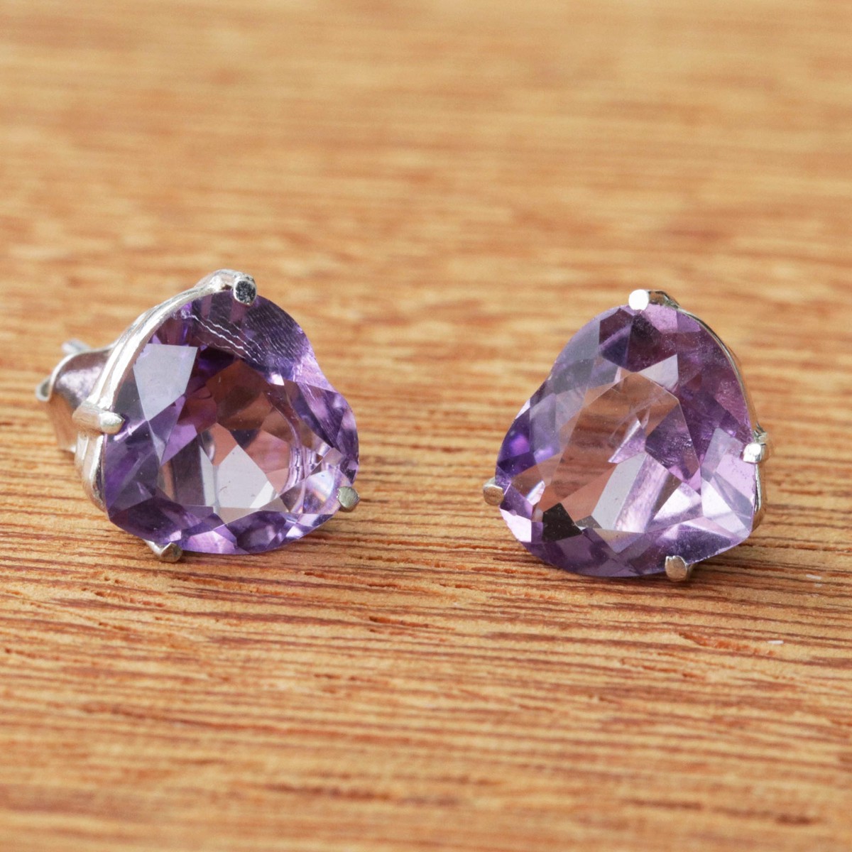 Brazil Heart-Shaped Faceted Amethyst Stud Earrings - Heart of Light