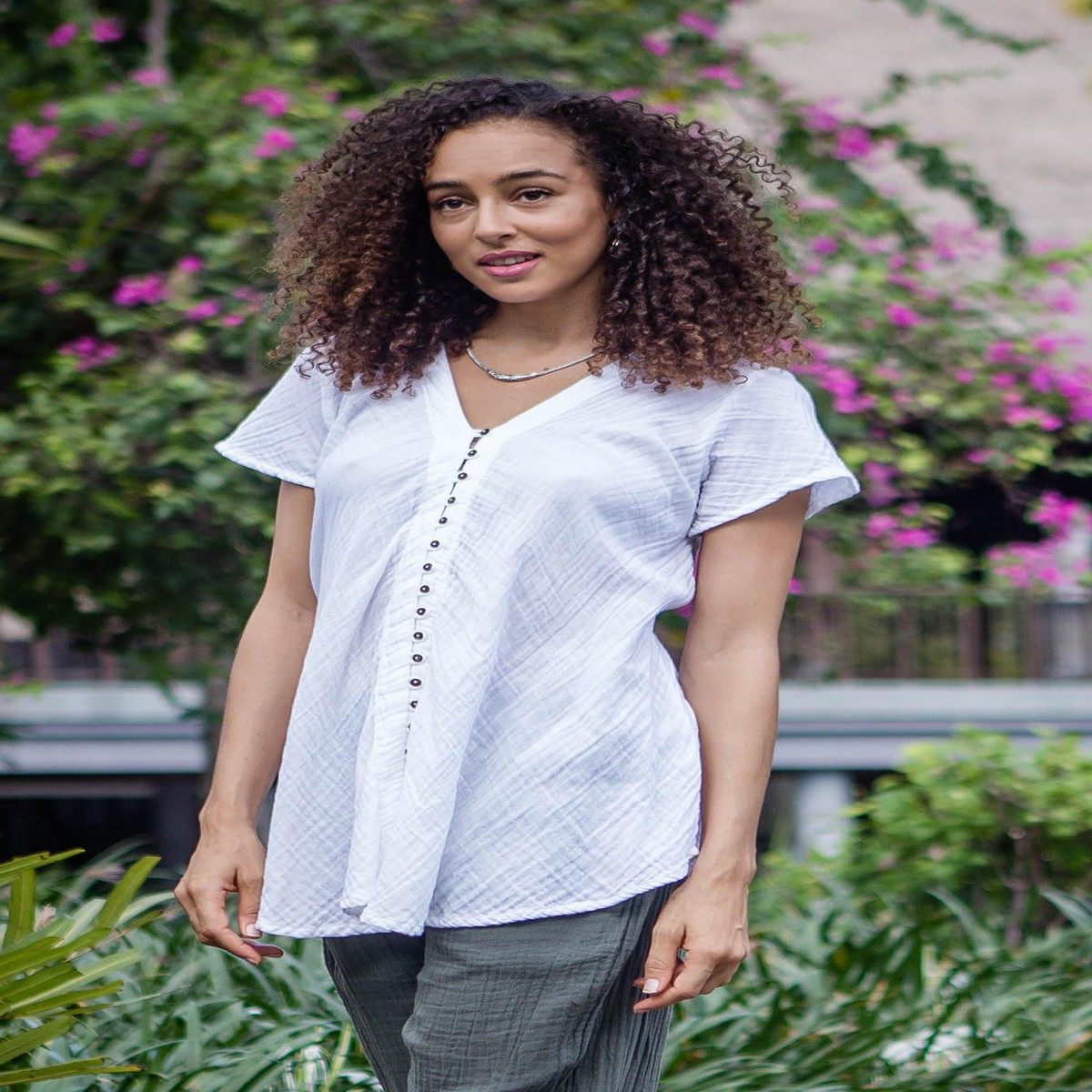 Buttoned Cotton Gauze Blouse with Short Sleeves - White Flair - XL (member)