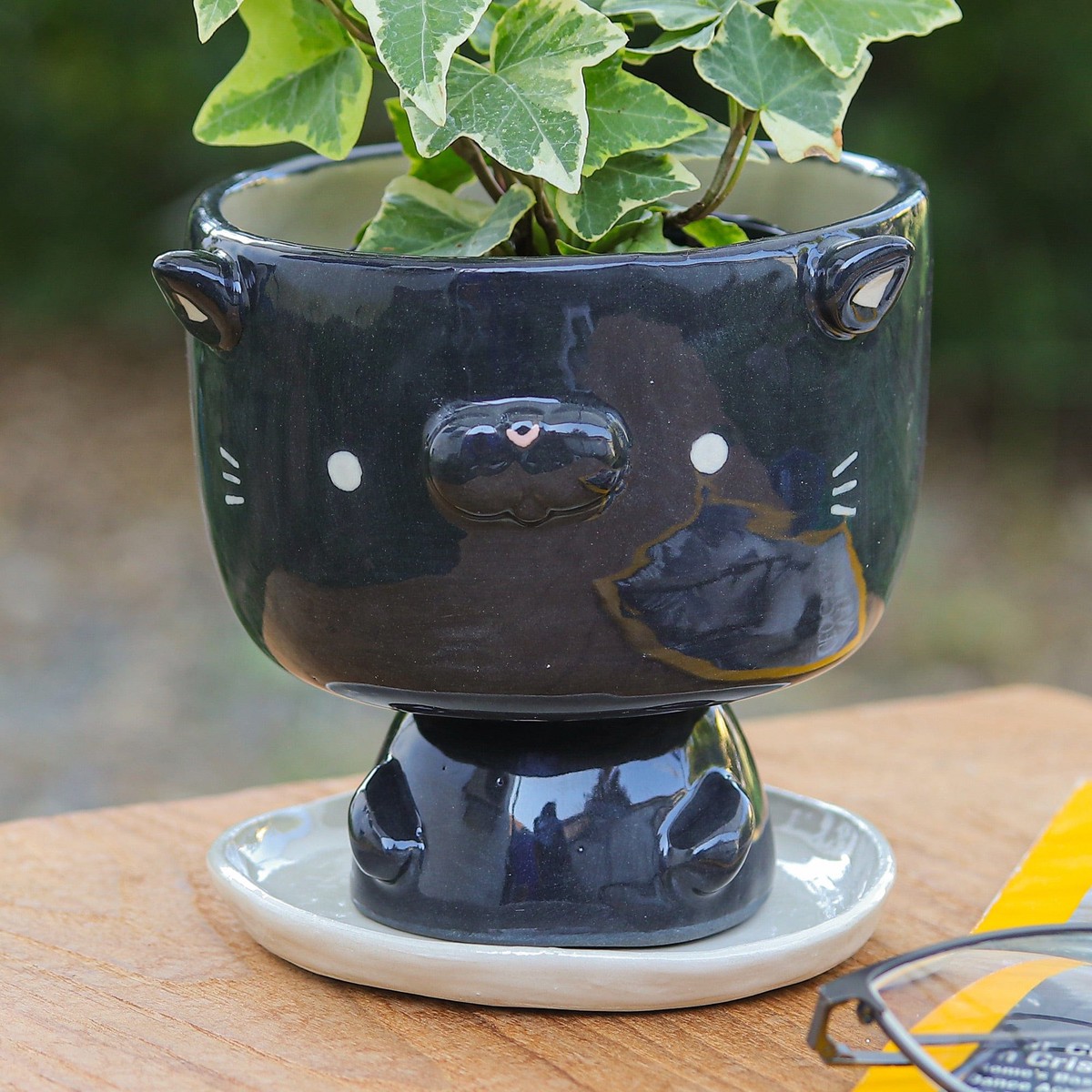 Cat-Shaped Black Ivory Ceramic Mini Flower Pot with Saucer - Midnight Kitty
