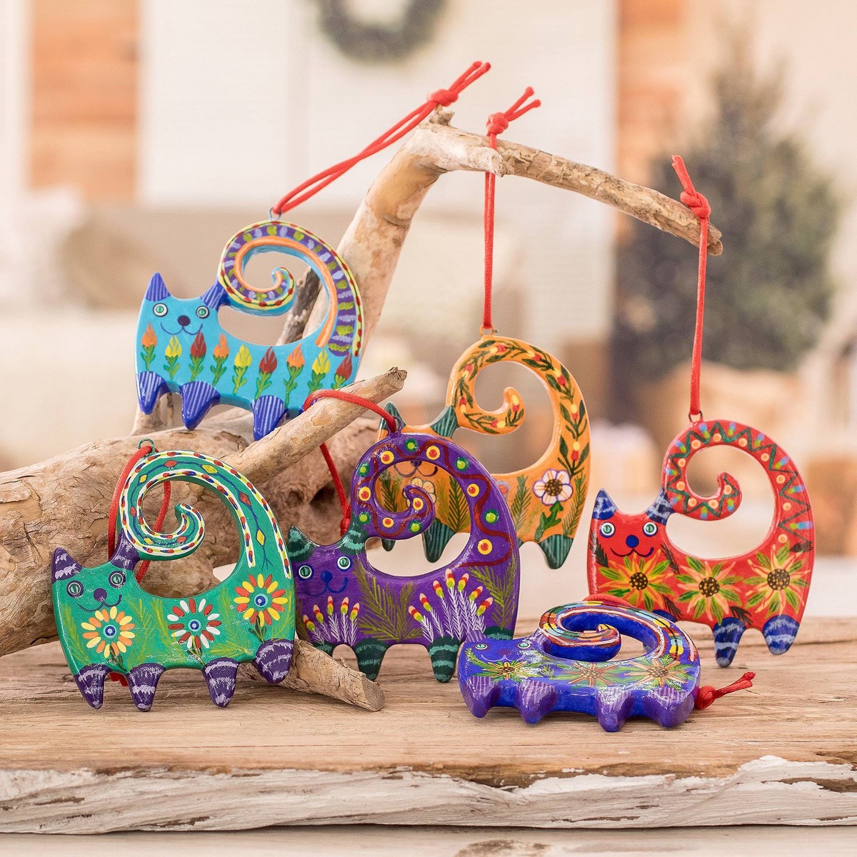 Ceramic Ornaments - Set of 6 - Hypnotic Felines