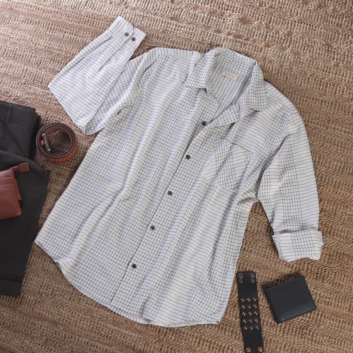 Checkered Pattern White and Black 100% Cotton Shirt for Men - Checkered Seigneur - S (member)