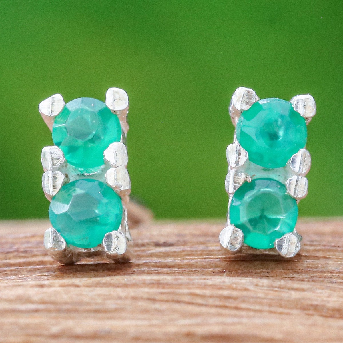 Faceted Round Chalcedony Stud EarringsHigh Polish Finish – Empress of Balance