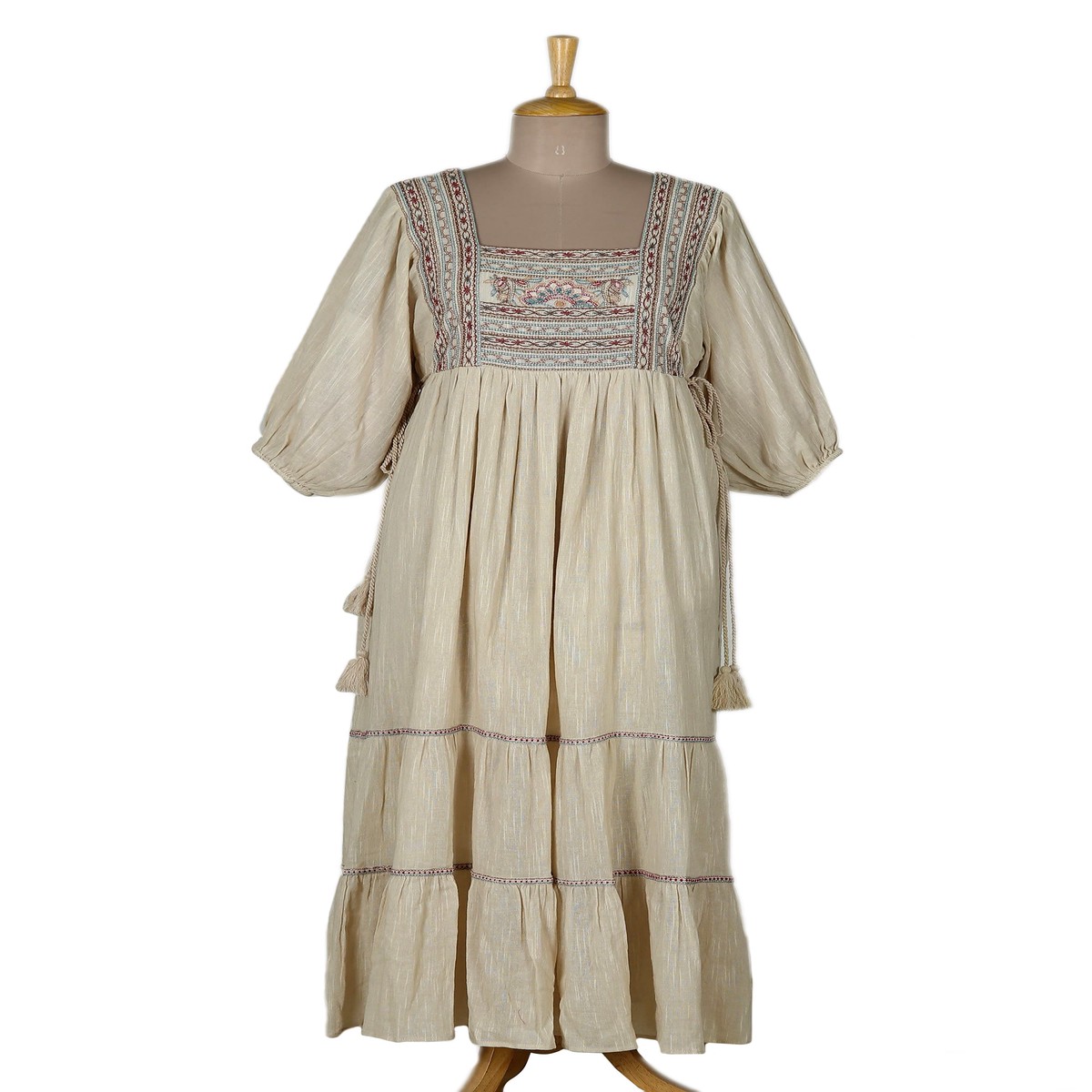 Floral Embroidered Antique Ivory Cotton Maxi A-Line Dress – Bohemian Majesty – M