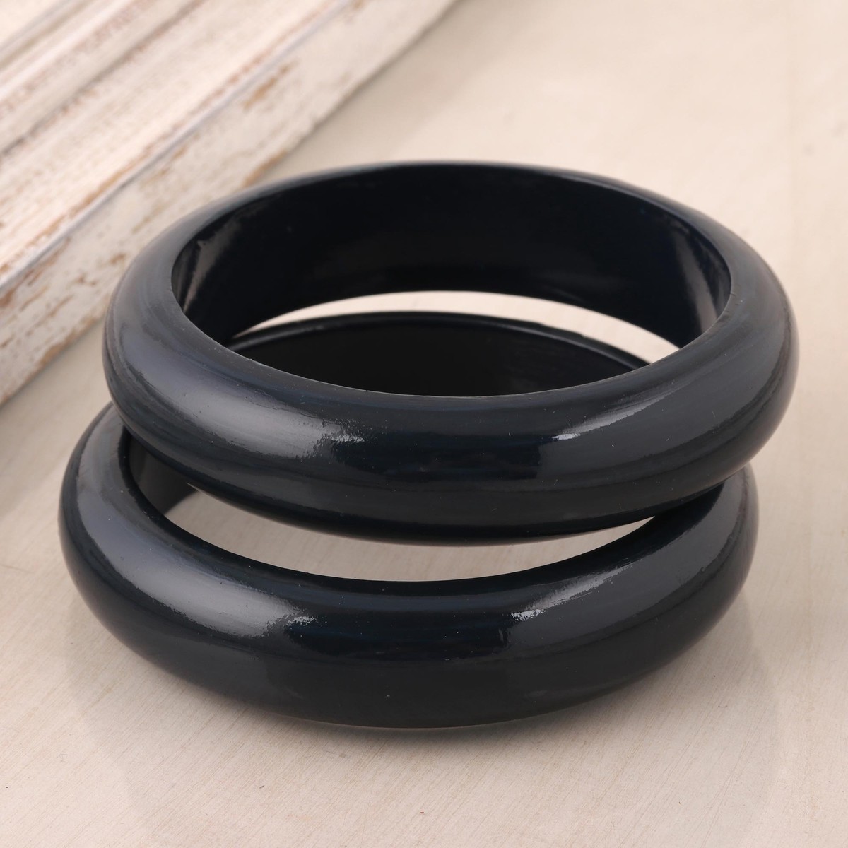 Haldu Wood Bangle Bracelets in Charcoal from India (Pair) – Charcoal Duo