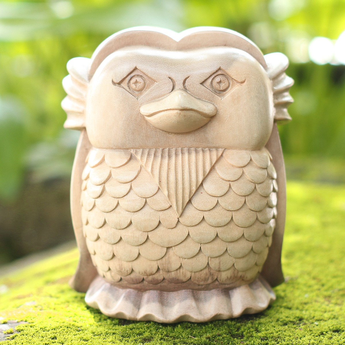 Hand Carved Hibiscus Wood Owl Statuette – Little Friend