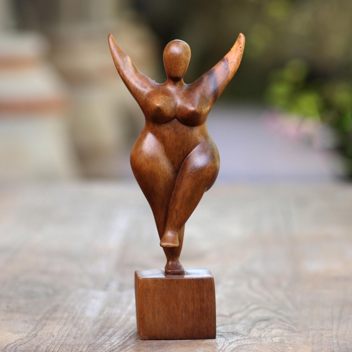 Hand Carved Suar Wood Sculpture of the Female Form – Curvy and Happy