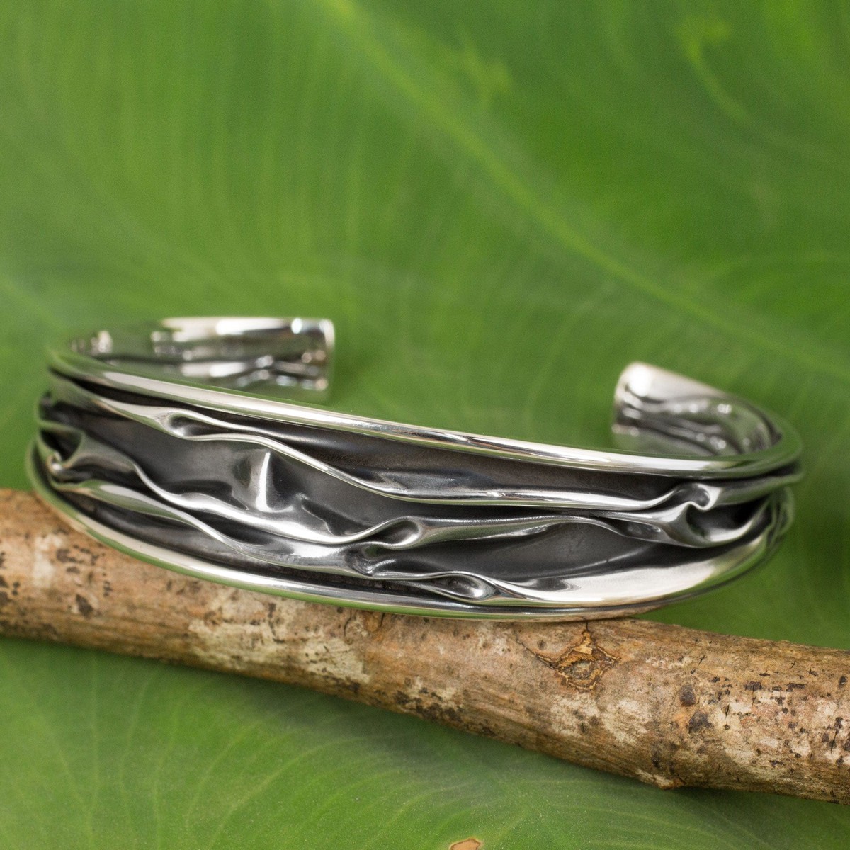 Hand Crafted Sterling Silver Cuff Bracelet from Thailand – Narrow River
