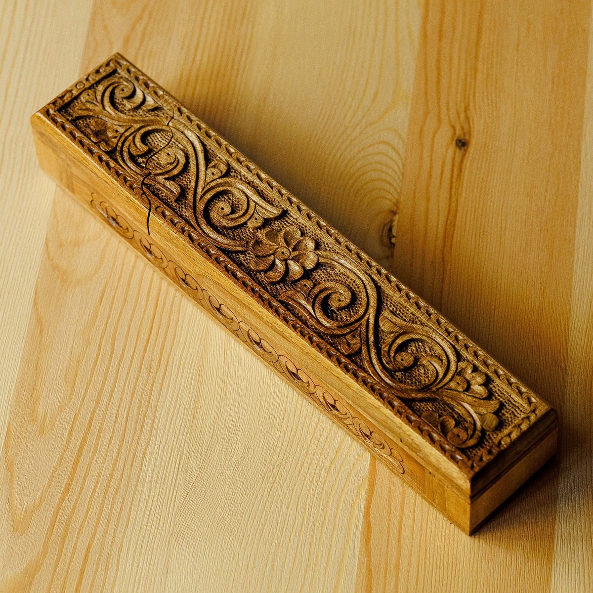 Hand-Carved Rectangular Classic Elm Tree Wood Puzzle Box - Secret Majesty