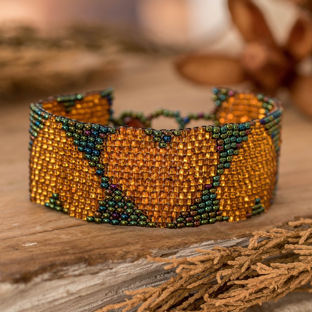 Handcrafted Adjustable Beaded Bracelet with Heart Patterns - Golden Empress of Love