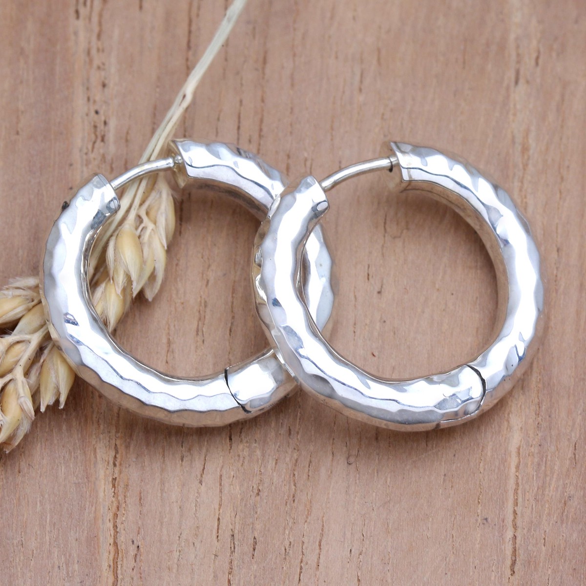 Sterling Silver Endless Hoop Earrings from Bali – Endless Hoops in Silver